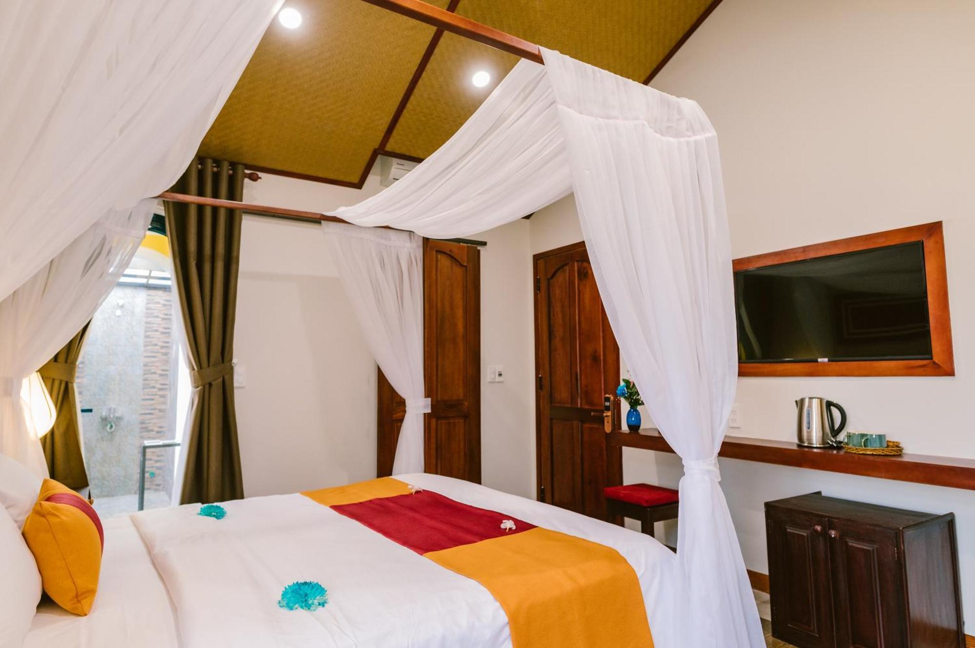 De'Colore Villa Hoi An Eksteriør bilde